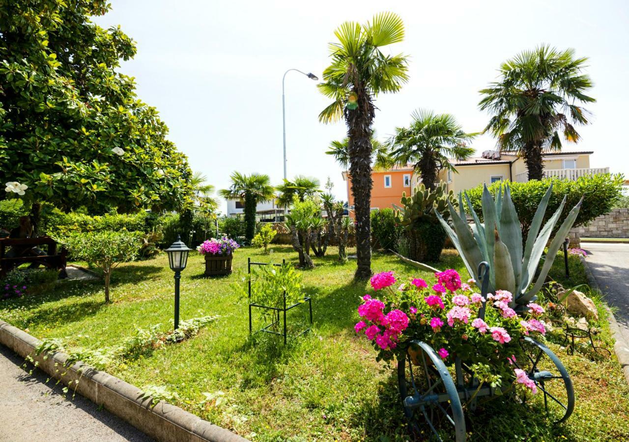 Apartment Dora Umag Eksteriør bilde